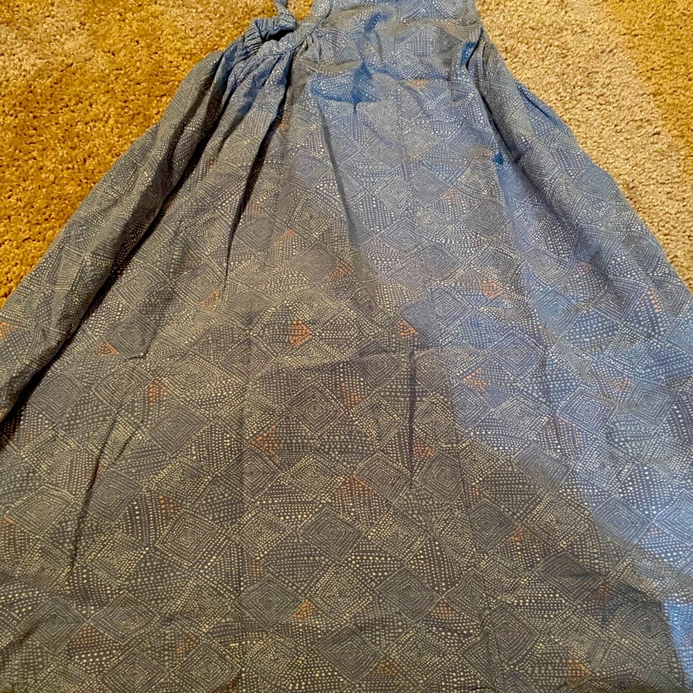 Blue pattern dress